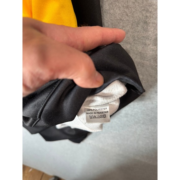 Hummel‎ Hoodie Pullover Soccer Club Blackhawk Yellow Black Mens Size XL - Picture 3 of 10